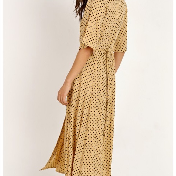 Faithfull the Brand • Rivera Midi Dress - Picture 6 of 8